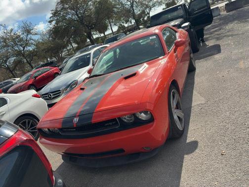2008 Dodge Challenger SRT8