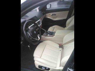 2019 BMW 330 330i