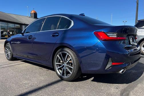 2019 BMW 330 330i