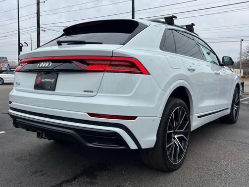 2019 Audi Q8 3.0T Premium