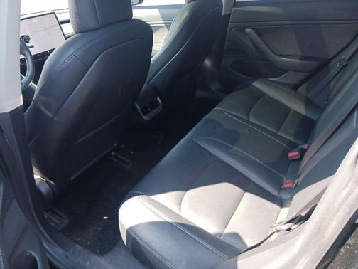 2018 Tesla Model 3 Mid Range