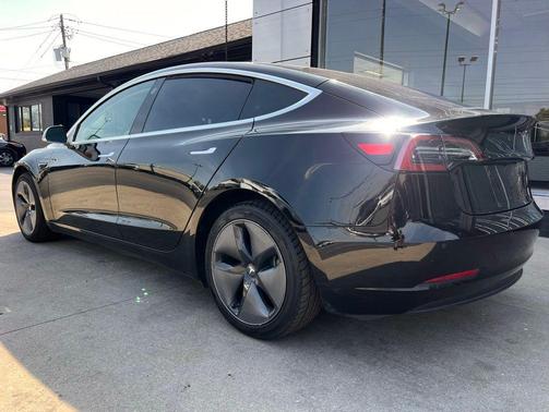 2018 Tesla Model 3 Mid Range