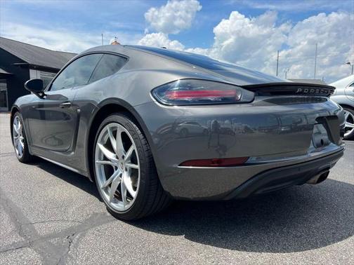 2019 Porsche 718 Cayman Base