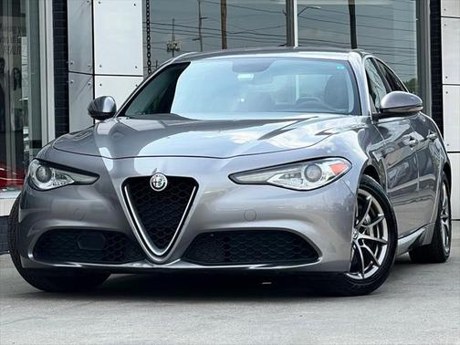 2018 Alfa Romeo Giulia Base