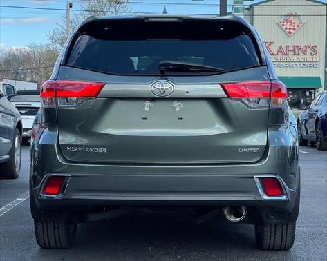 2017 Toyota Highlander Limited