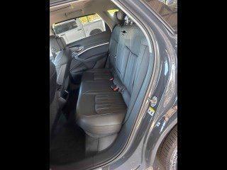 2024 Audi Q8 e-tron Prestige