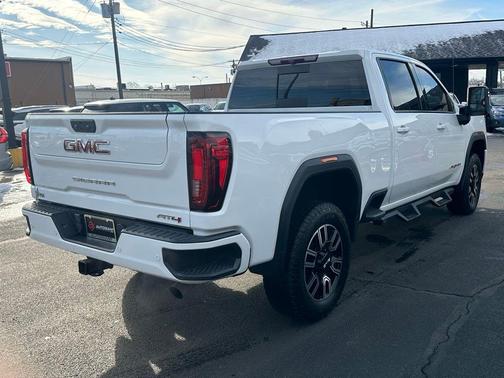 2022 GMC Sierra 2500 AT4
