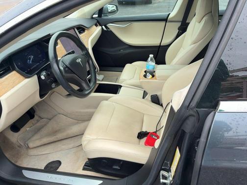 2018 Tesla Model S 100D