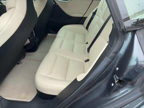 2018 Tesla Model S 100D