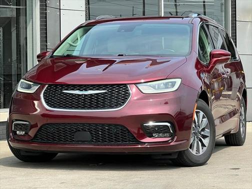 2021 Chrysler Pacifica Hybrid Touring L