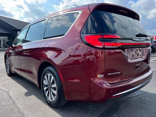 2021 Chrysler Pacifica Hybrid Touring L