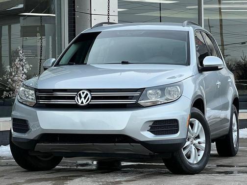 2016 Volkswagen Tiguan S