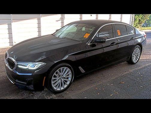 2021 BMW 530 530i