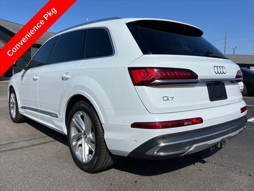 2021 Audi Q7 55 Prestige