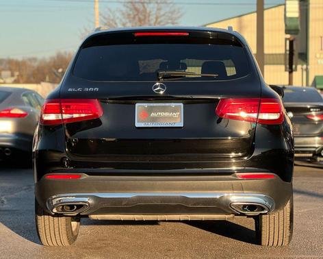 2018 Mercedes-Benz GLC 300 Base