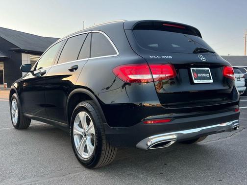 2018 Mercedes-Benz GLC 300 Base