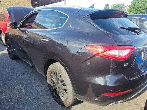 2018 Maserati Levante GranLusso