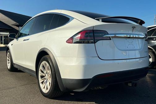 2021 Tesla Model X Performance Dual Motor All-Wheel Drive