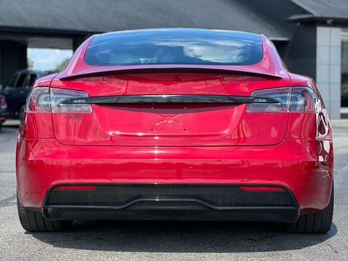 2021 Tesla Model S Plaid