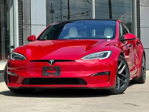 2021 Tesla Model S Plaid