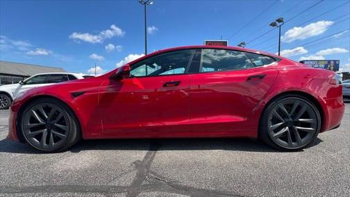 2021 Tesla Model S Plaid