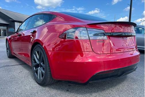 2021 Tesla Model S Plaid