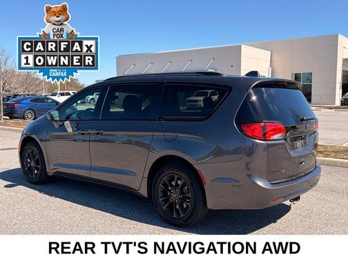 2020 Chrysler Pacifica L