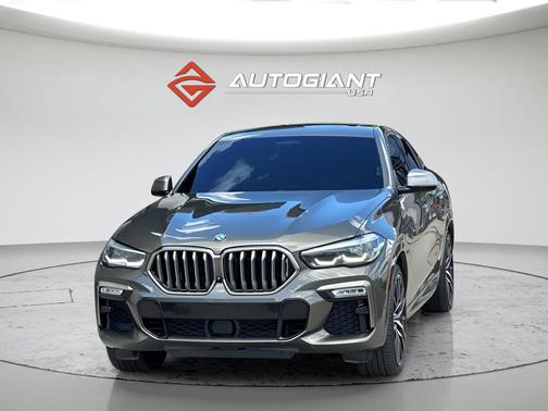 Manhattan Green Metallic 2021 BMW X6 M50i