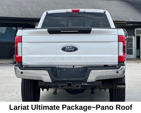White Platinum Clearcoat Metallic 2017 Ford F-250 Lariat
