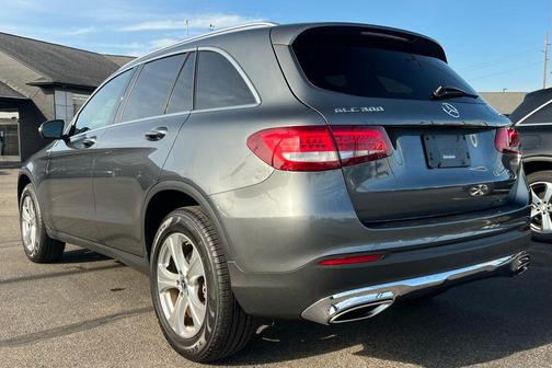 2017 Mercedes-Benz GLC 300 4MATIC