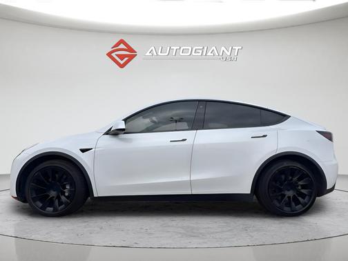 2021 Tesla Model Y Long Range Dual Motor All-Wheel Drive