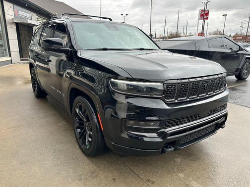 2022 Jeep Grand Wagoneer Series II