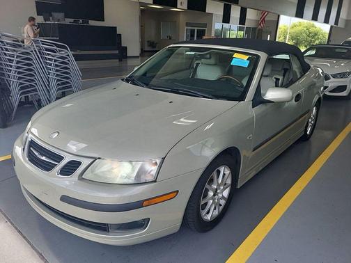 Tan 2005 Saab 9-3 Arc