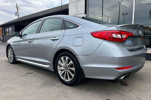 2015 Hyundai SONATA Sport