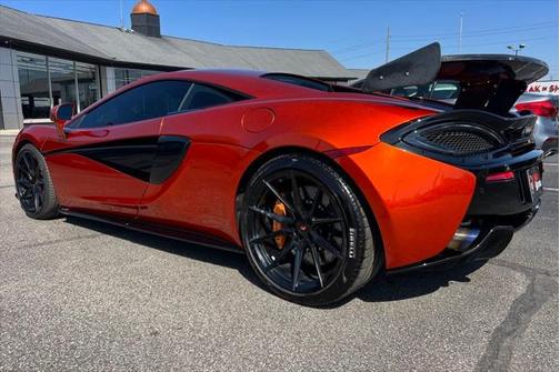 2019 McLaren 570S Base
