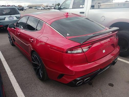 2022 Kia Stinger GT1