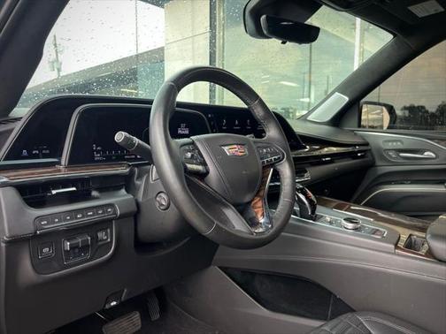 2022 Cadillac Escalade ESV Sport Platinum
