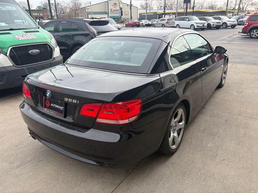 2009 BMW 328 i