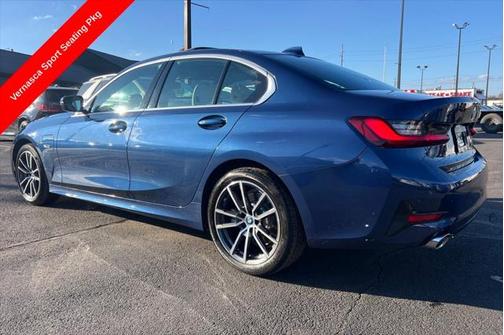 2022 BMW 330e Base