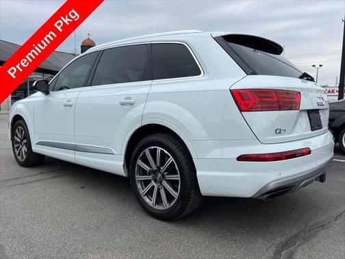 2017 Audi Q7 3.0T Prestige