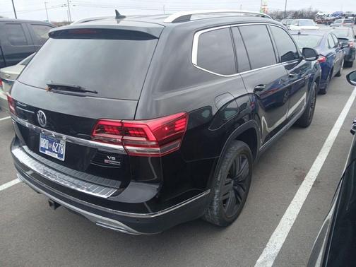 2018 Volkswagen Atlas 3.6L SEL Premium