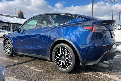 2021 Tesla Model Y Long Range Dual Motor All-Wheel Drive