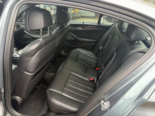 2019 BMW 540 i xDrive