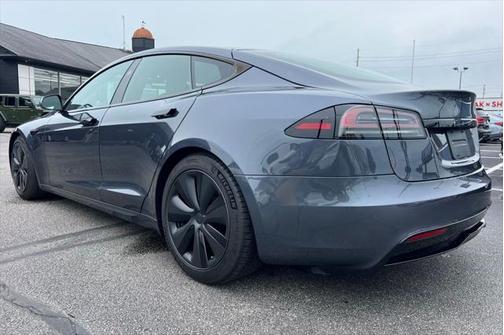 2023 Tesla Model S Base
