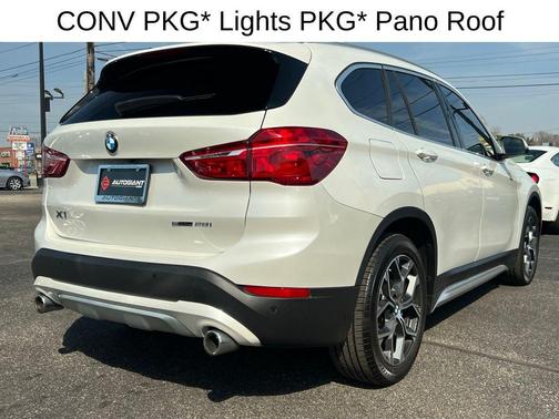 White Metallic 2022 BMW X1 sDrive28i