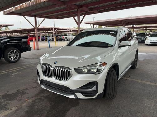 White Metallic 2022 BMW X1 sDrive28i