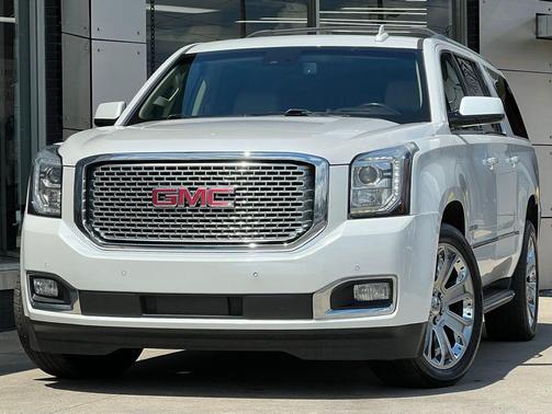 2017 GMC Yukon XL Denali