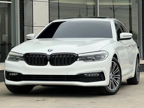 2017 BMW 540 540i