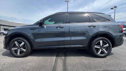2022 Kia Sorento S