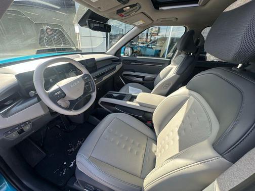 2025 Kia EV9 Wind